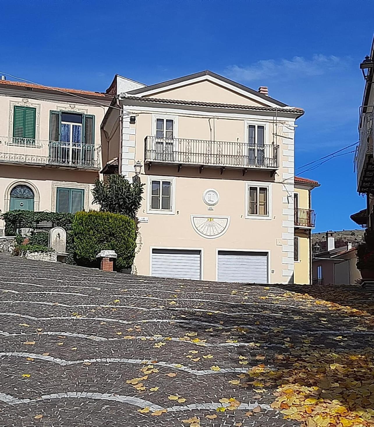 Meridiana Santa Maria del Molise Exteriör bild