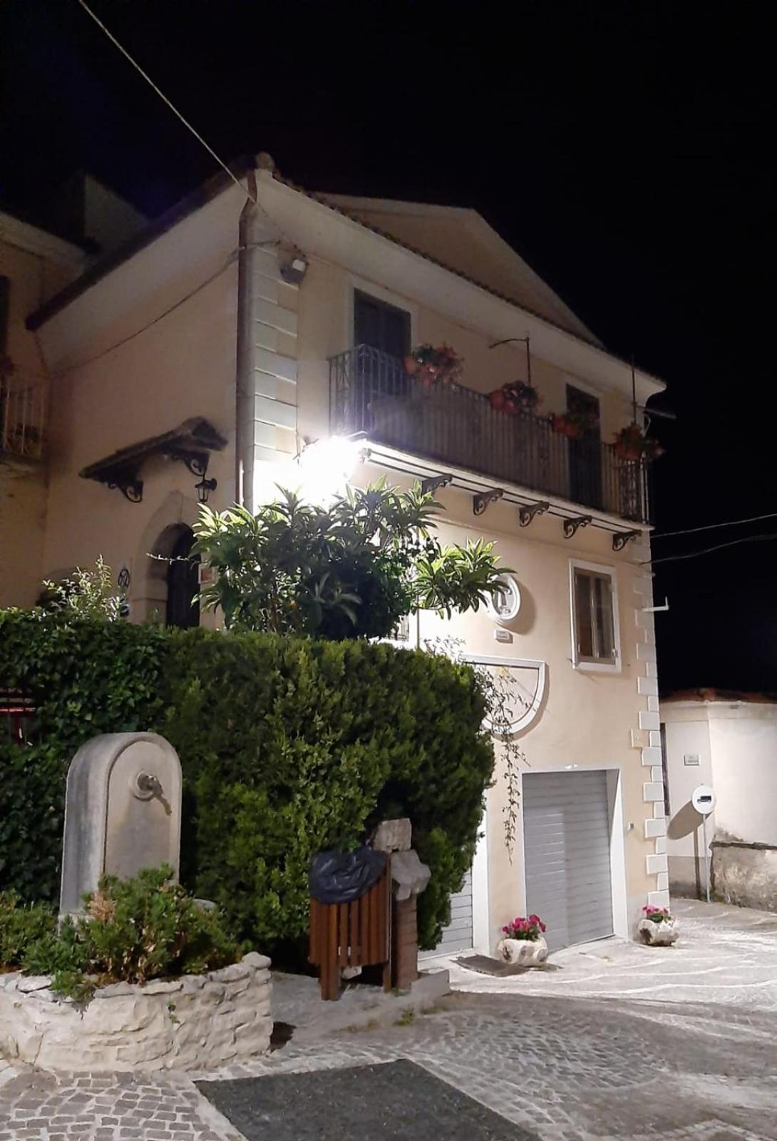 Meridiana Santa Maria del Molise Exteriör bild